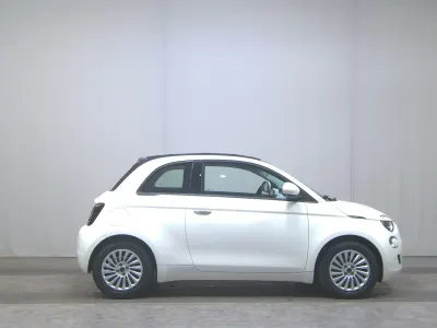 Gebraucht Fiat 500e 86 kW (118 PS) 2023 Colore esterno Cabrio