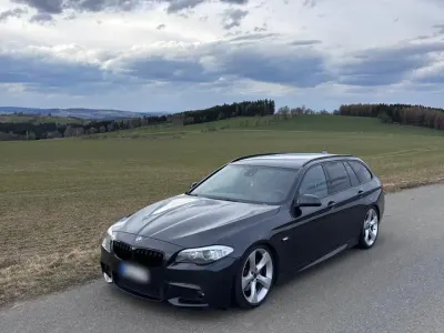 Gebraucht BMW 530 M Sport 245 PS (180 kW) 2011 Grau Kombi