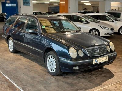 Mercedes E320