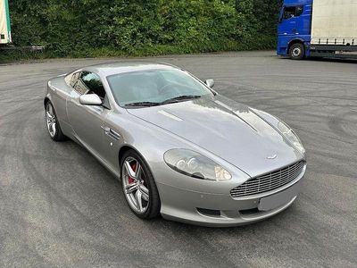 Aston Martin DB9