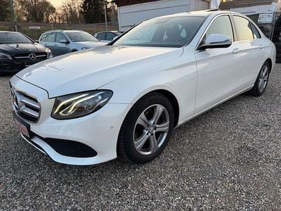 Gebraucht Mercedes E220 Avantgarde 194 PS (142 kW) 2016 Weiß Limousine