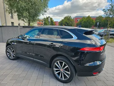 Gebraucht Jaguar F-Pace Portfolio 300 PS (220 kW) 2017 Schwarz SUV
