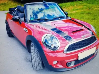 Gebraucht Mini Cooper S Cabriolet 184 PS (135 kW) 2012 Rot Cabrio