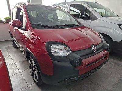 Gebraucht Fiat Panda 69 PS (50 kW) 2025 Rot Limousine