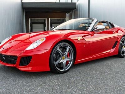 Gebraucht Ferrari 599 670 PS (492 kW) 2011 Rot Coupé