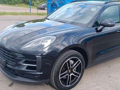 Gebraucht Porsche Macan 245 PS (180 kW) 2021 Schwarz SUV