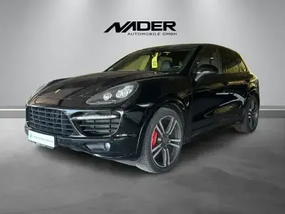 Gebraucht Porsche Cayenne GTS 420 PS (308 kW) 2013 Schwarz SUV
