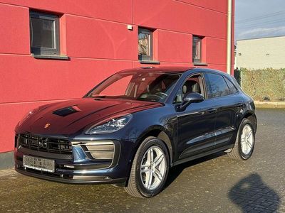 Blau Gebraucht 2022 Porsche Macan SUV | 58.800 € (Guter Preis)