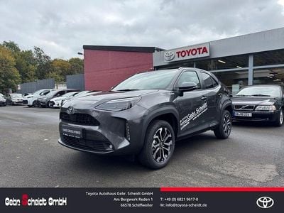 Schwarz Gebraucht 2025 Toyota Yaris Cross SUV | 28.466 € (Fairer Preis)