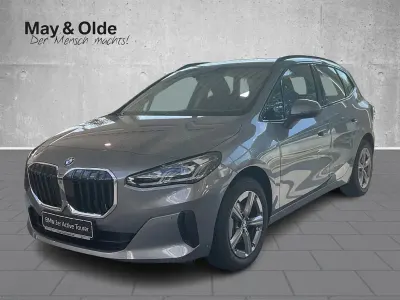 Neu BMW 218 Active Tourer 136 PS (100 kW) 2026 Grau Van / Kleinbus