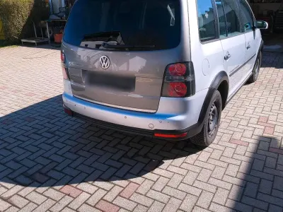 Usata VW Touran Cross 105 CV (77 kW) 2007 Argento Monovolume