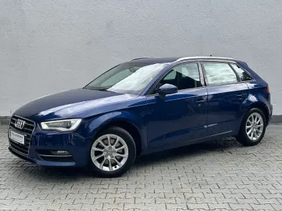 Occasion Audi A3 Attraction 184 ch (135 kW) 2014 Bleue Berline