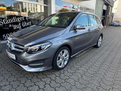 Gebraucht Mercedes B200 156 PS (114 kW) 2018 Mountaingrau Van / Kleinbus