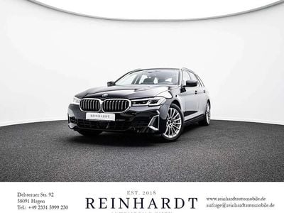 Gebraucht BMW 530 Luxury Line 245 PS (180 kW) 2023 Black sapphire metallic Kombi