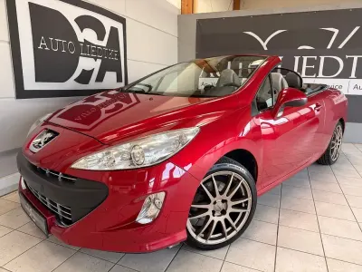 Gebraucht Peugeot 308 CC Platinum 156 PS (114 kW) 2011 Rot Cabrio