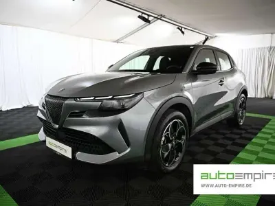 Gebraucht Alfa Romeo Junior 114 kW (156 PS) 2025 Grau SUV