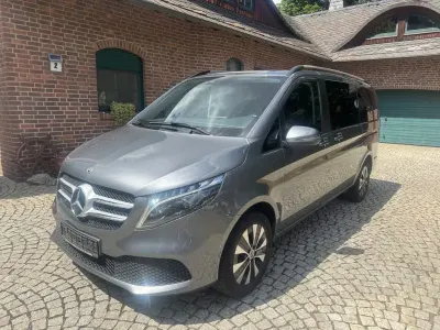 Gebraucht Mercedes V250 Edition 190 PS (139 kW) 2023 Grau Van / Kleinbus