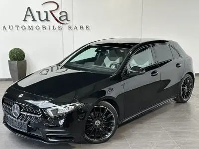 Gebraucht Mercedes A200 AMG line 163 PS (119 kW) 2021 Kosmosschwarz Limousine