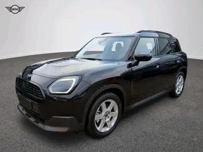 Second-hand Mini Countryman Classic 163 CP (119 kW) 2024 Negru SUV