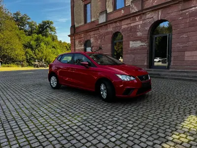 Używany Seat Ibiza 80 KM (58 kW) 2019 Czerwony Hatchback