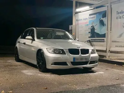 Gebraucht BMW 320 150 PS (110 kW) 2006 Silber Limousine