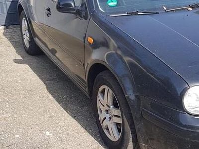 Gebraucht VW Golf IV 105 PS (77 kW) 1999 Schwarz Kleinwagen