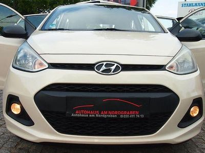 Usata Hyundai i10 Classic 67 CV (49 kW) 2014 Beige Utilitaria