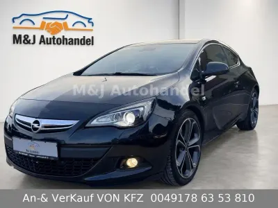 Gebraucht Opel Astra GTC Innovation 140 PS (102 kW) 2012 Schwarz Coupé