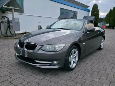 Używany BMW 325 Cabriolet 204 KM (150 kW) 2010 Andere farben Kabriolet