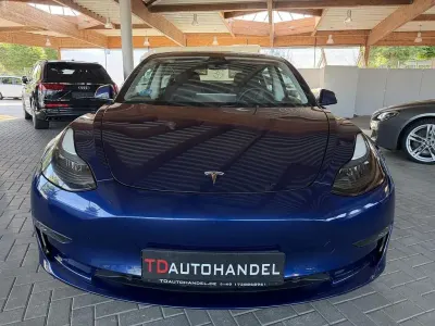 Gebraucht Tesla Model 3 366 kW (498 PS) 2022 Deep blue Limousine