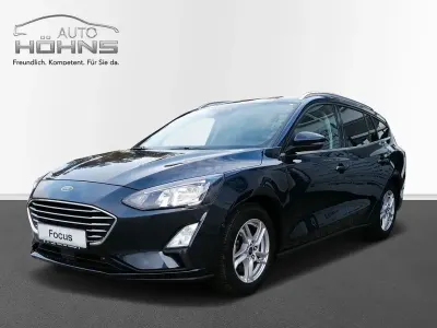 Gebraucht Ford Focus Cool & Connect 120 PS (88 kW) 2021 Schwarz Limousine