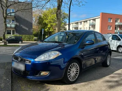 Usata Fiat Bravo 120 CV (88 kW) 2008 Blu Utilitaria