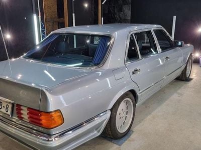 Gebraucht Mercedes 500 245 PS (180 kW) 1983 Blau Limousine