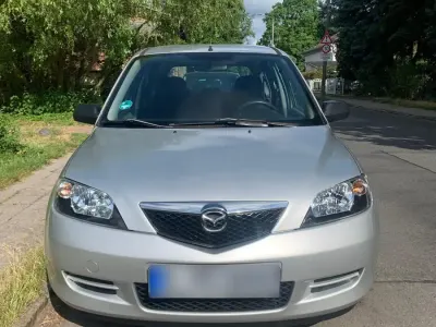 Gebraucht Mazda 2 70 PS (51 kW) 2005 Silber Kleinwagen