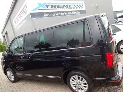 Gebraucht VW Multivan Generation Six 150 PS (110 kW) 2021 Deep black perleffekt Van / Kleinbus