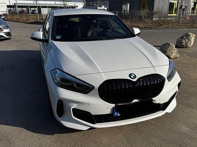 Gebraucht BMW 118 M Sport 136 PS (100 kW) 2022 Weiß Kleinwagen