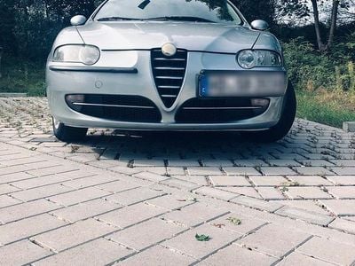 Alfa Romeo 147
