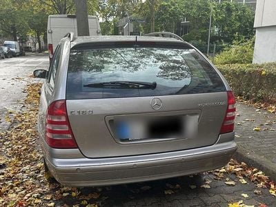 Mercedes C180