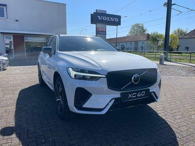 Usado Volvo XC60 R-Design 340 HP (250 kW) 2021 Branco SUV