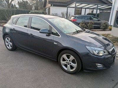 Gebraucht Opel Astra Edition 179 PS (131 kW) 2010 Blau Limousine