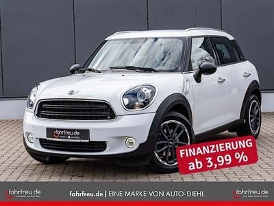 Second-hand Mini Black Pepper Countryman Pepper 98 CP (72 kW) 2016 Alb SUV