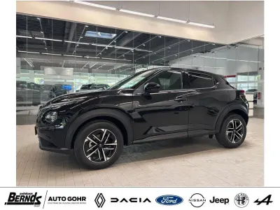 Neu Nissan Juke N-Connecta 114 PS (83 kW) 2025 Schwarz SUV