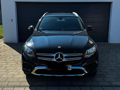 Mercedes GLC220