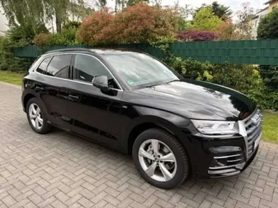 Gebraucht Audi Q5 Sport 252 PS (185 kW) 2018 Schwarz SUV