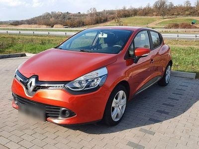 Gebraucht Renault Clio IV Expression 73 PS (53 kW) 2014 Rot Kleinwagen