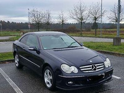 Blau Gebraucht 2007 Mercedes CLK200 Elegance Coupé | 6.500 € (Fairer Preis)