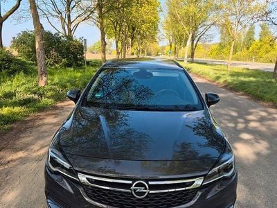 Usata Opel Astra 110 CV (80 kW) 2016 Grigio Station wagon
