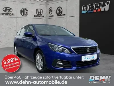 Gebraucht Peugeot 308 SW Active 131 PS (96 kW) 2020 Blau Kombi