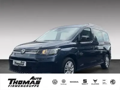 Gebraucht VW Caddy Life 114 PS (83 kW) 2024 Starlight blue metallic Van / Kleinbus