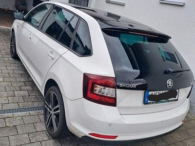 Gebraucht Skoda Rapid Active 105 PS (77 kW) 2014 Weiß Limousine
